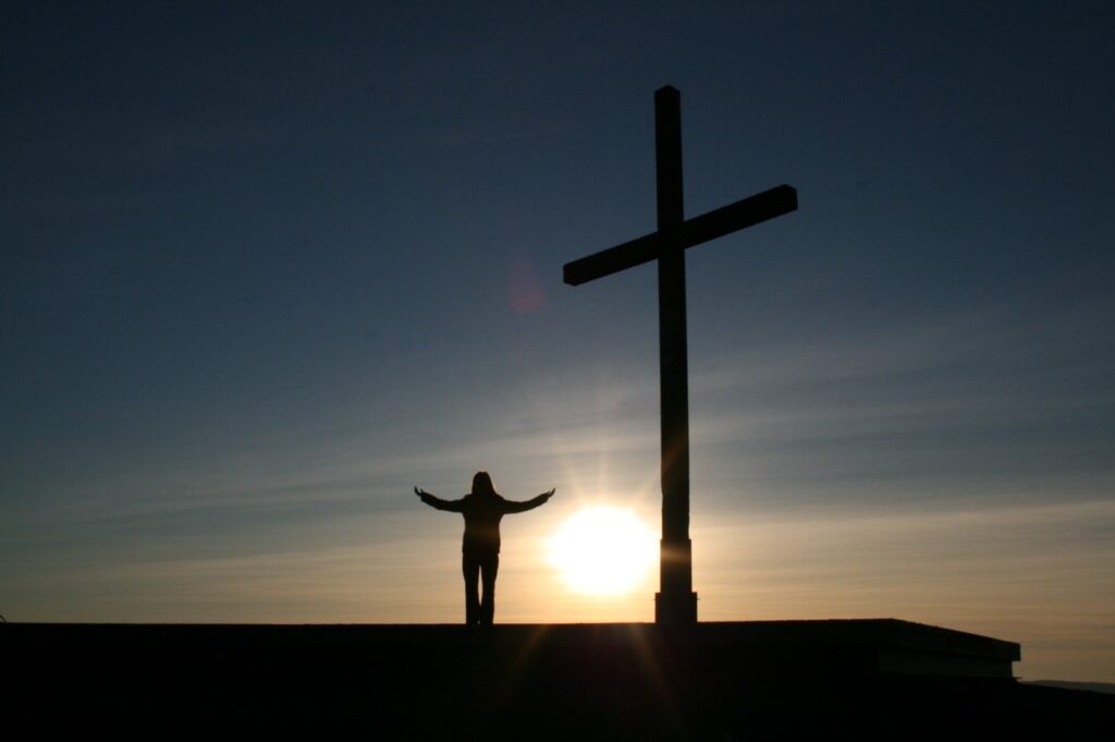 Worship and Praise at the Cross